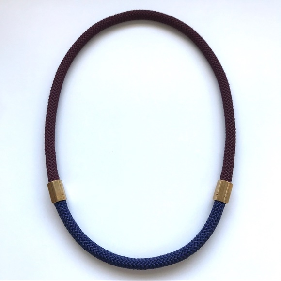 Burgundy + navy blue statement necklace with brass pieces - Picture 2 of 4